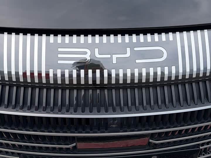 BYD Frigate 07, 2023 — фото 4 из 9