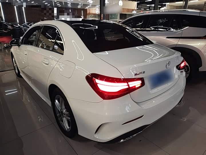 Mercedes-Benz A-Class, 2024 — фото 5 из 9