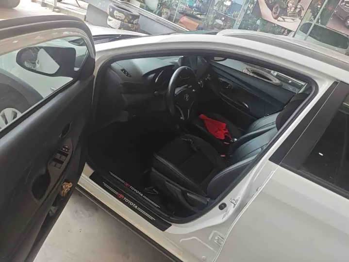 Toyota Yaris L Hatchback, 2022 — фото 9 из 9