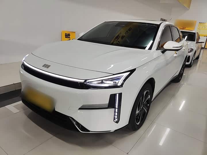 Geely Galaxy L6, 2026 — фото 2 из 9