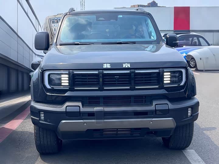 BAIC Beijing BJ40 Hybrid, 2025 — фото 2 из 9