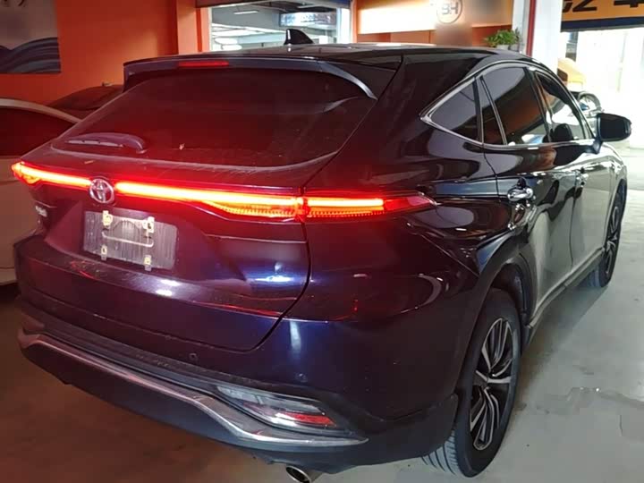 Toyota Harrier, 2022 — фото 7 из 9
