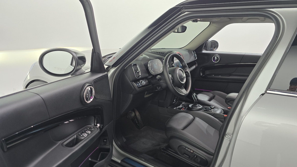 Mini Countryman, 2023 — фото 9 из 12