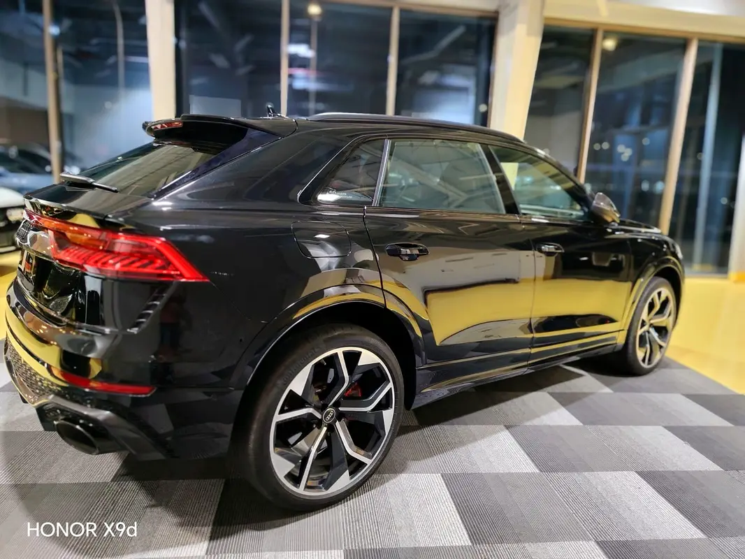 Audi RS Q8, 2022 — фото 4 из 10