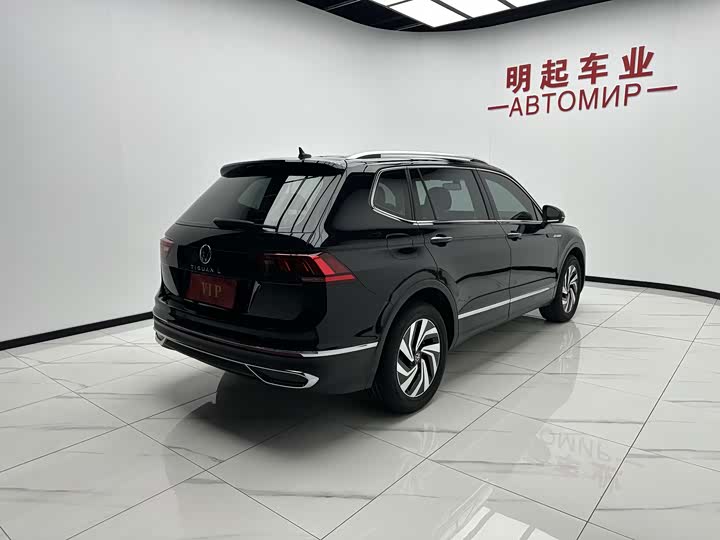 Volkswagen Tiguan L Pro, 2022 — фото 9 из 9