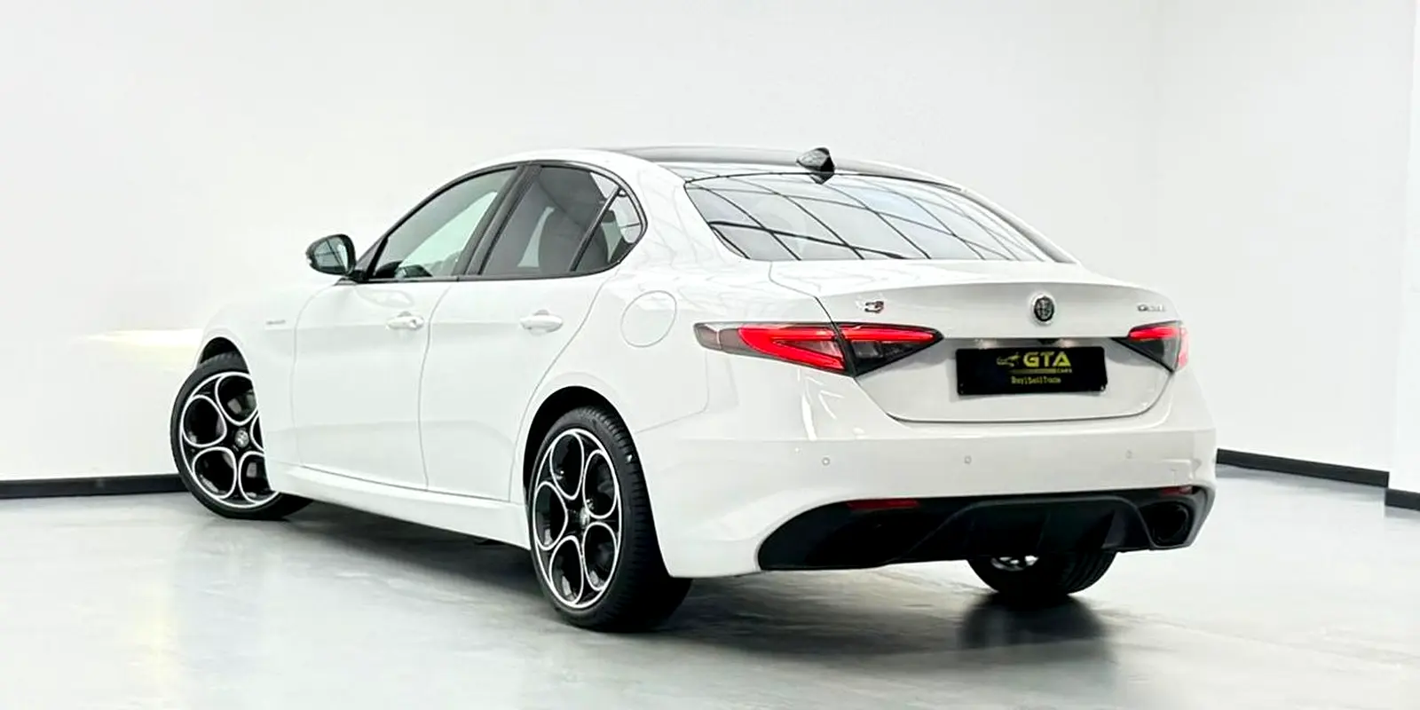 Alfa Romeo Giulia, 2025 — фото 4 из 10