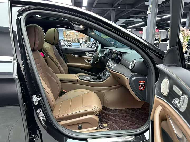 Mercedes-Benz E-Class Hybrid, 2022 — фото 4 из 9