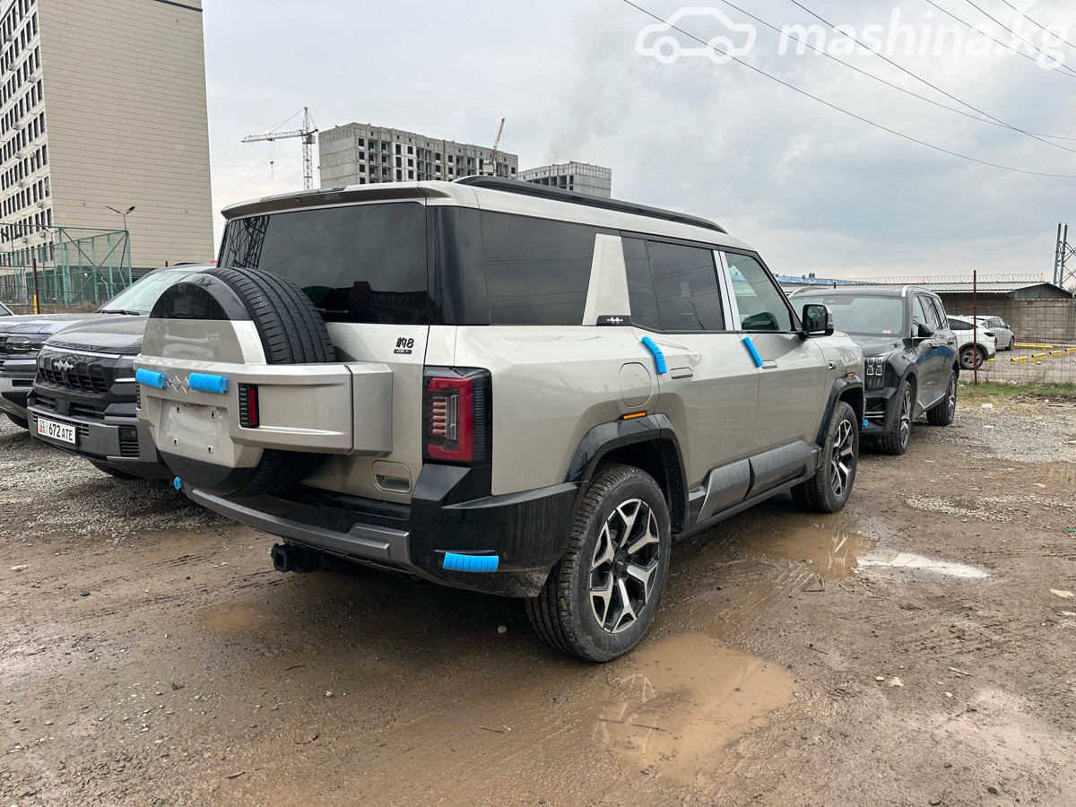 BYD Fangchengbao Leopard 8, 2025 — фото 4 из 5