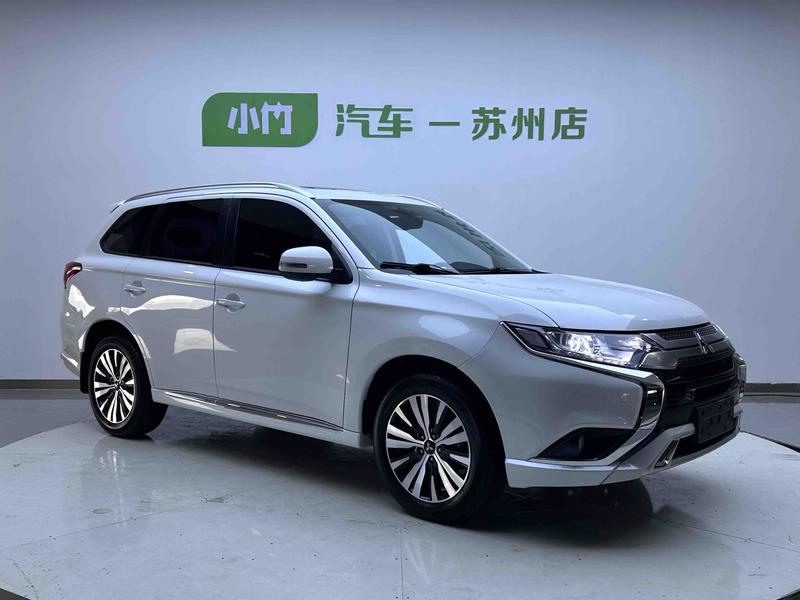 Mitsubishi Outlander, 2021 — фото 3 из 12