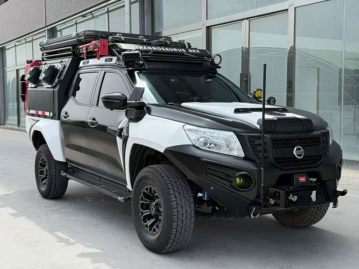 Nissan Navara, 2024 — фото 3 из 9