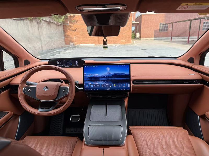 GAC Hyptec HT, 2025 — фото 9 из 12