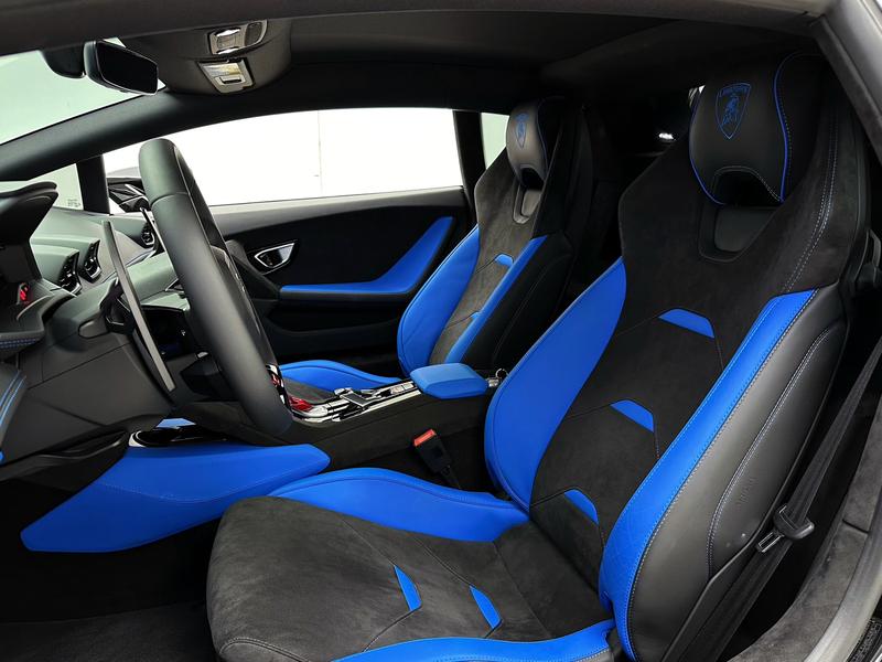 Lamborghini Huracán, 2023 — фото 12 из 12