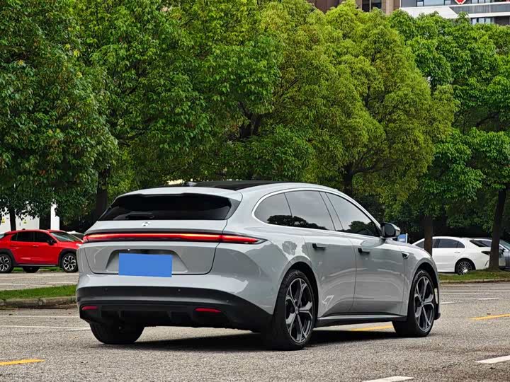 Nio ET5T, 2024 — фото 7 из 9