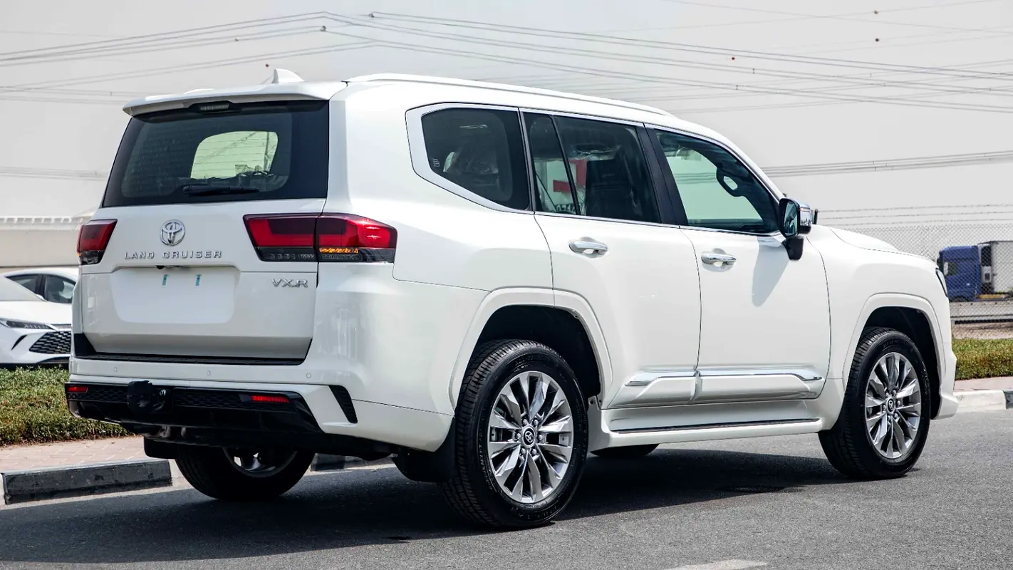 Toyota Land Cruiser, 2026 — фото 6 из 10