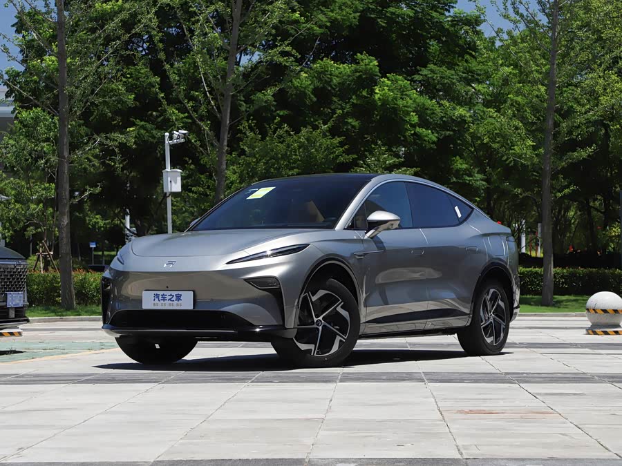 Roewe R7, 2026 — купить в Москве под ключ