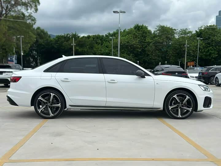 Audi A4L, 2024 — фото 9 из 9