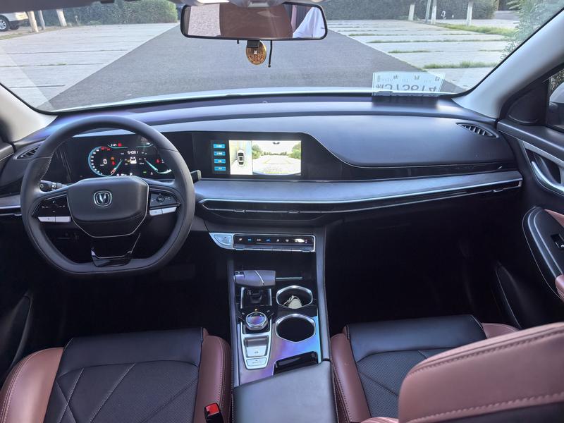 Changan Eado Plus, 2022 — фото 7 из 10