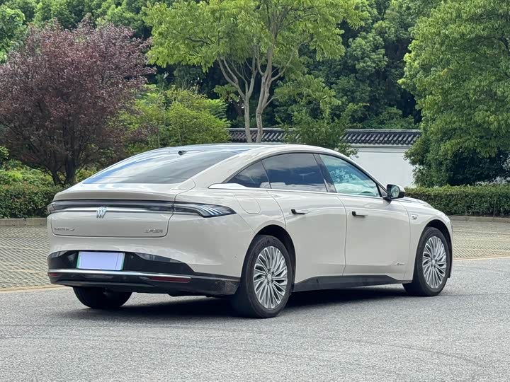 Buick Electra L7, 2025 — фото 5 из 9