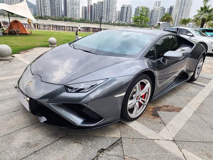 Lamborghini Huracán, 2022 — купить в Санкт-Петербурге под ключ