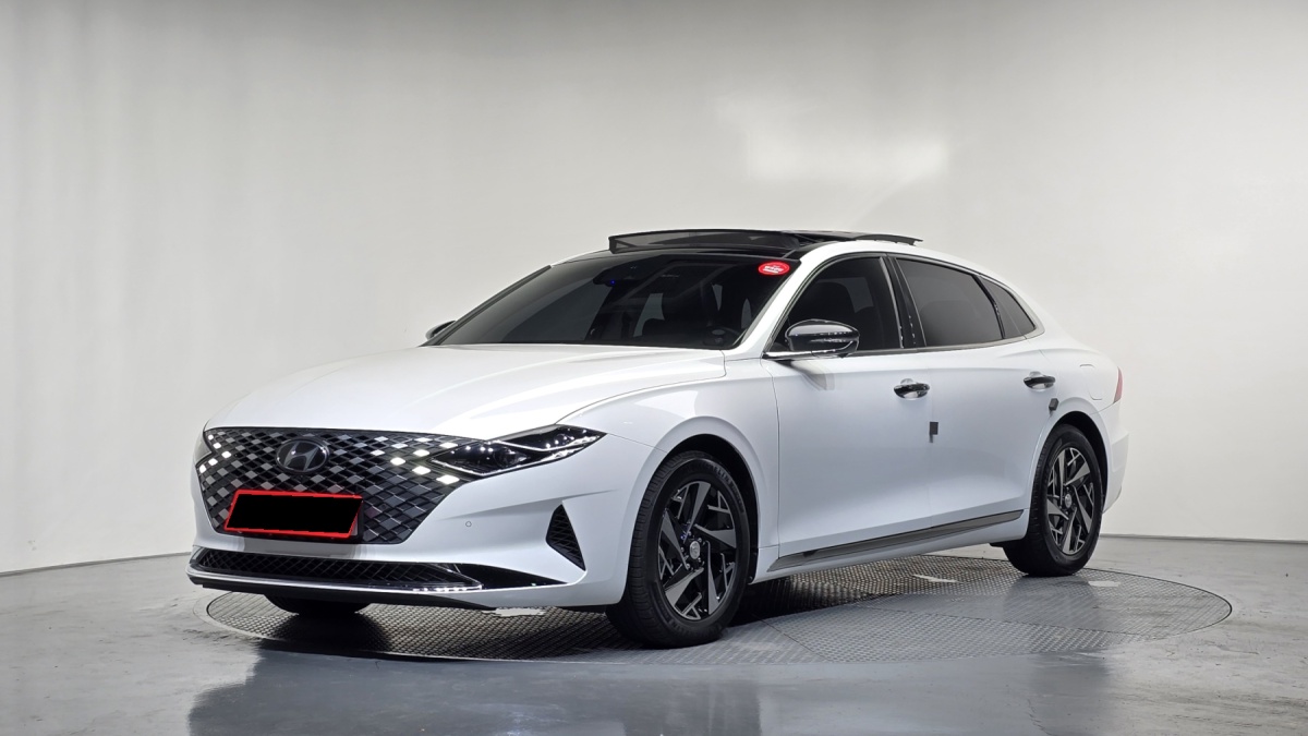 Hyundai Grandeur, 2022 — купить в Воронеже под ключ