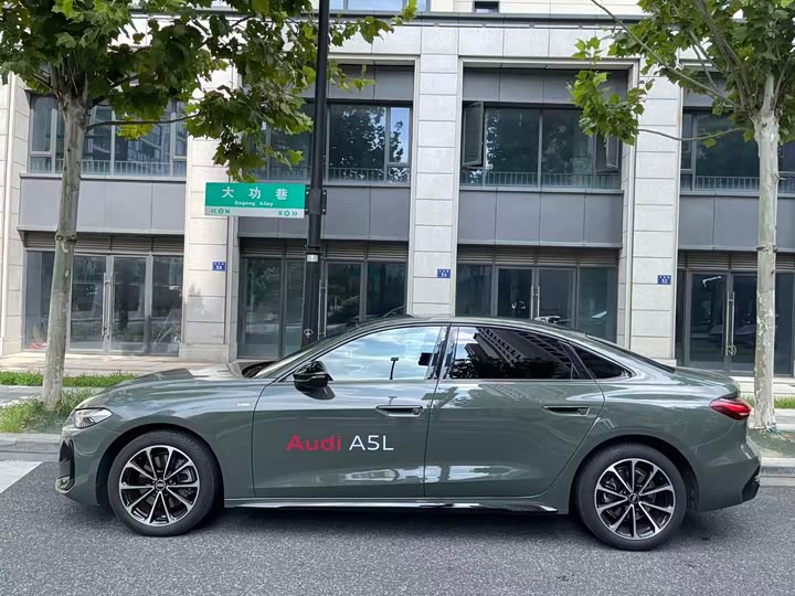 Audi A5L, 2025 — фото 2 из 7