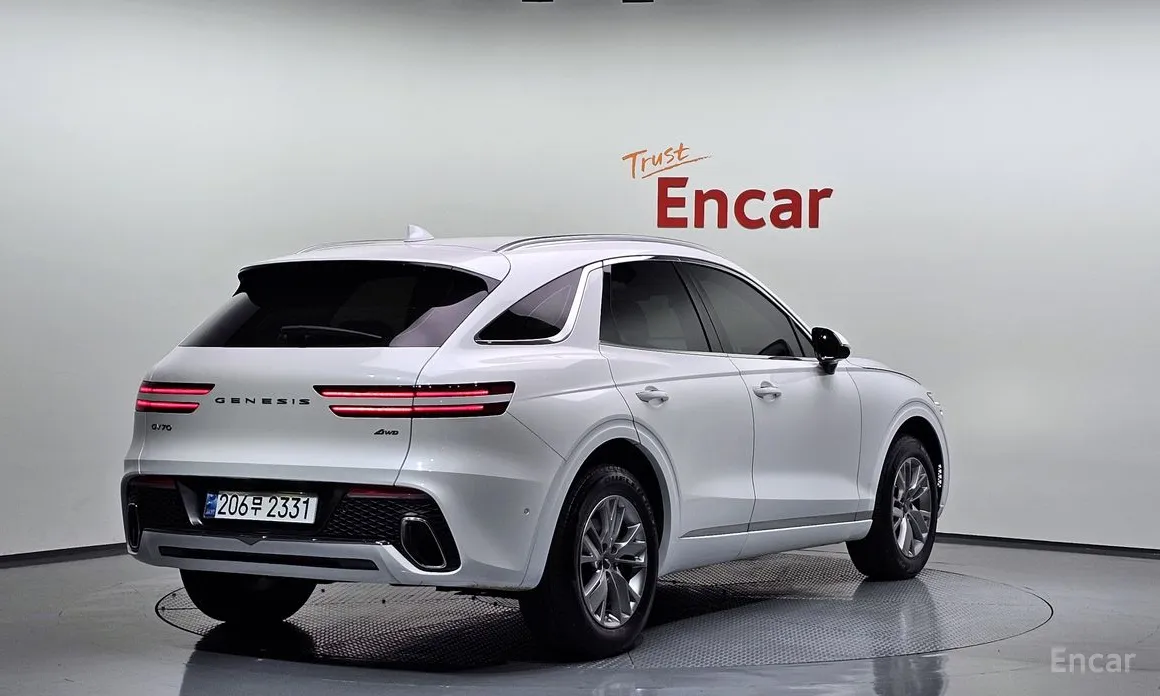 Genesis GV70, 2024 — фото 2 из 12