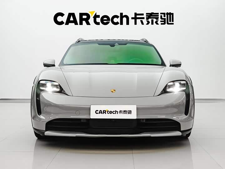 Porsche Taycan, 2023 — фото 3 из 9