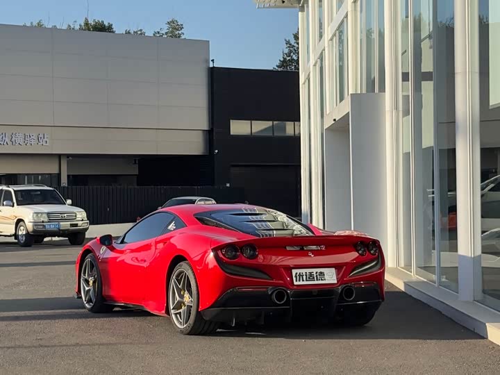 Ferrari F8, 2021 — фото 3 из 9