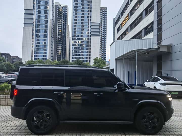 BYD FangChengBao Titanium 7 (Tai 7), 2025 — фото 8 из 9
