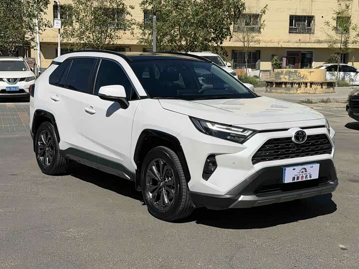 Toyota RAV4, 2025 — фото 3 из 9