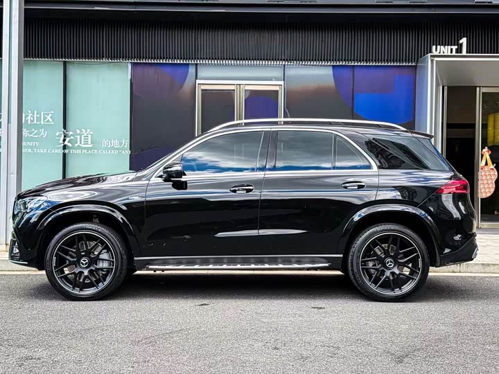 Mercedes-Benz GLE-Class AMG, 2023 — фото 3 из 9