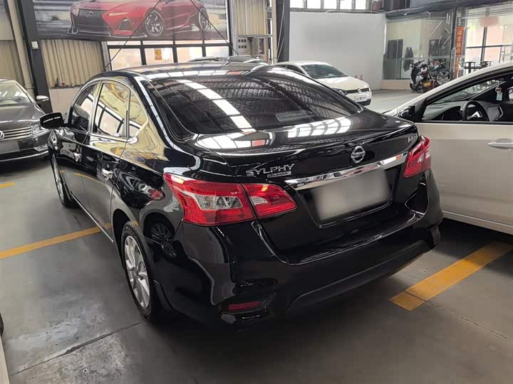 Nissan Sylphy, 2022 — фото 5 из 9