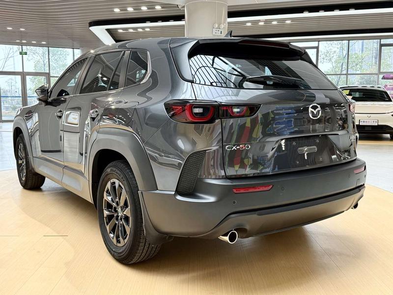 Mazda CX-50, 2023 — фото 5 из 12