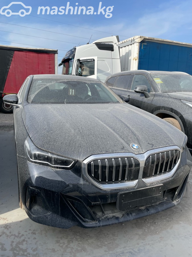 BMW 5 Serii, 2025 — фото 2 из 12