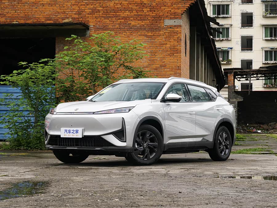 Dongfeng Aeolus L7, 2026 — купить в Саранске под ключ