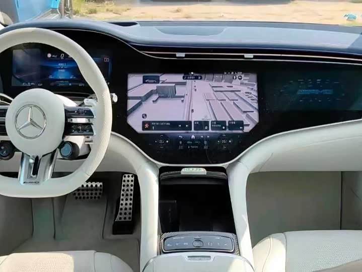 Mercedes-Benz EQE AMG, 2024 — фото 9 из 9