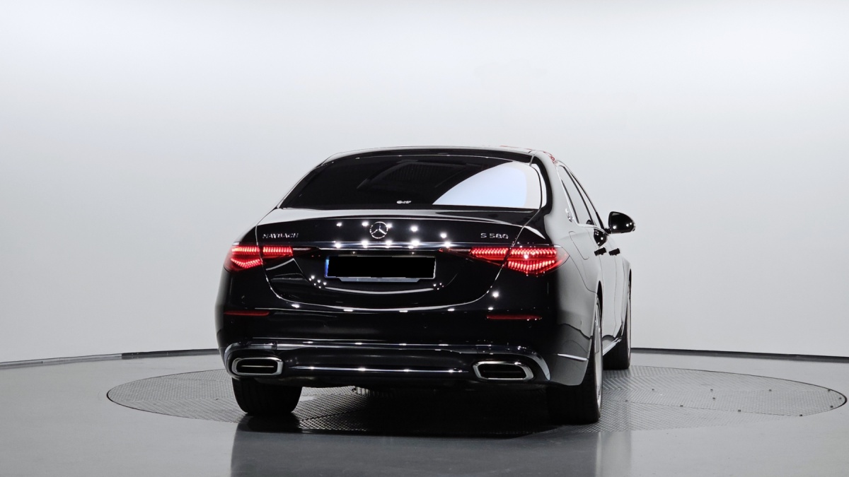 Mercedes-Benz S-Class, 2023 — фото 4 из 12