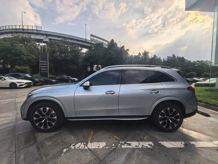 Mercedes-Benz GLC-Class Hybrid, 2026 — фото 4 из 9