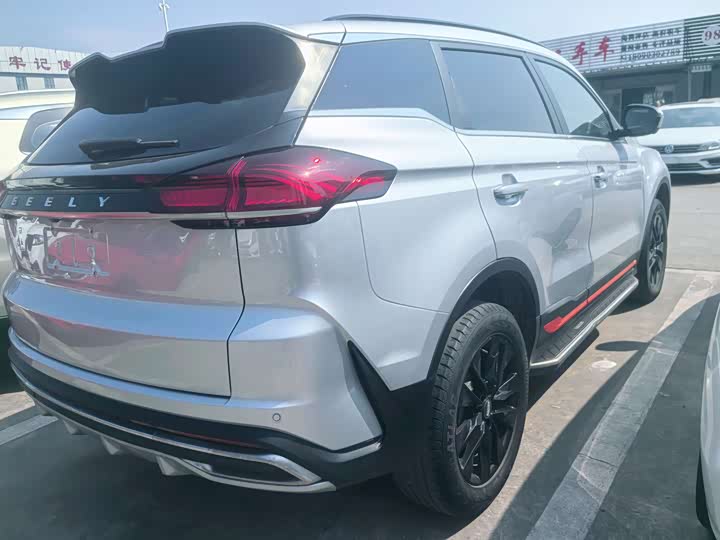 Geely Atlas, 2021 — фото 3 из 9