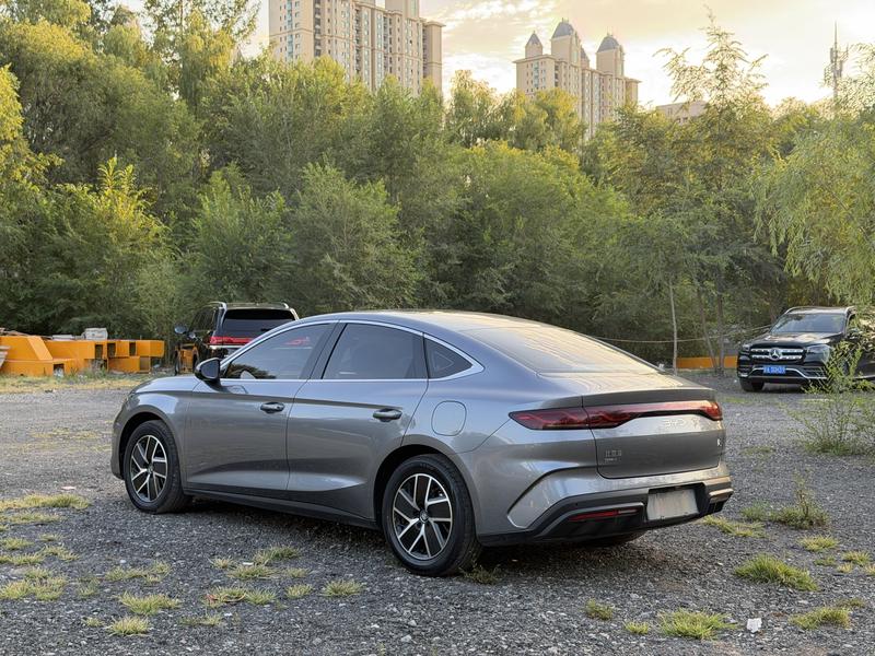 BYD Qin L, 2024 — фото 4 из 12