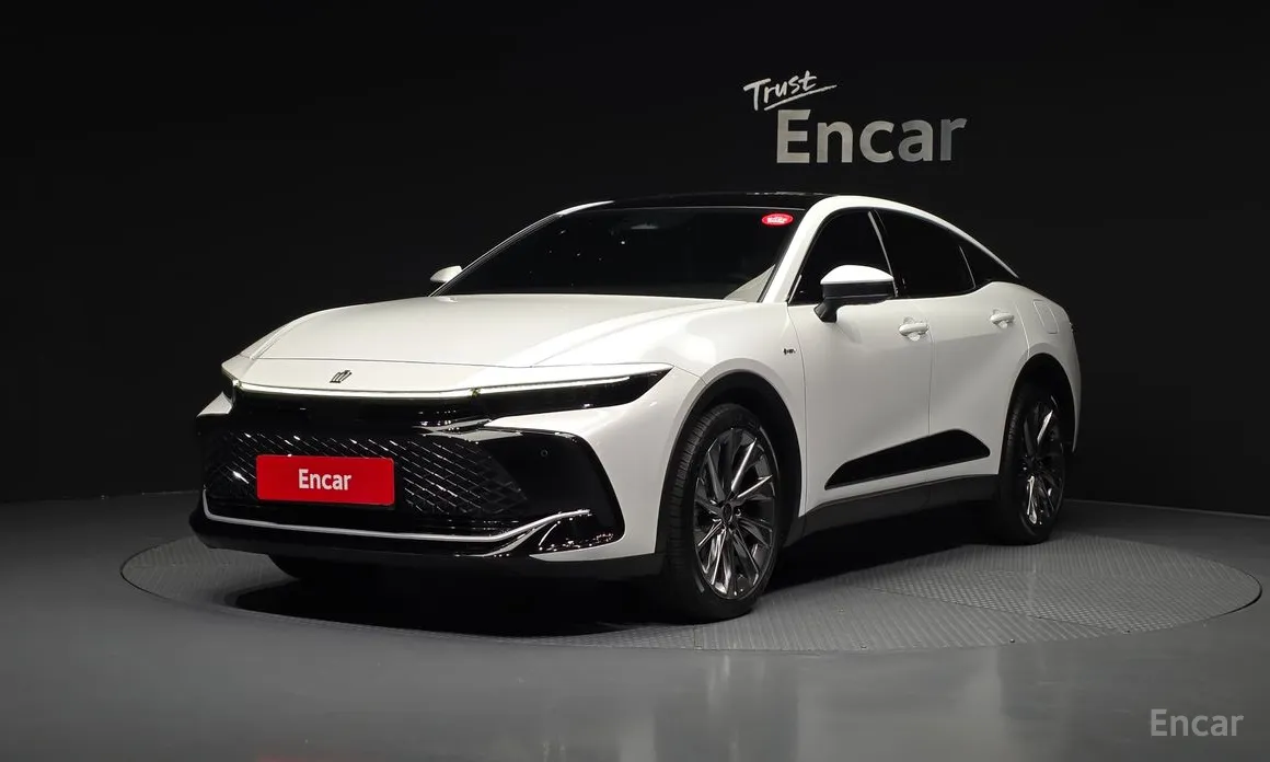 Toyota Crown, 2024 — купить в Уфе под ключ