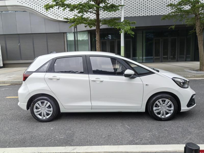 Honda Fit, 2023 — фото 8 из 12