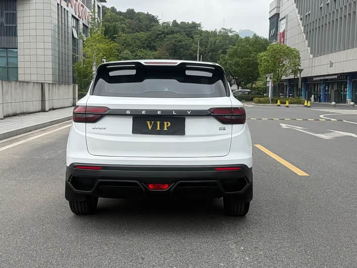Geely Coolray, 2024 — фото 8 из 9