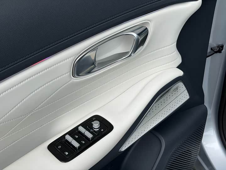 Geely Galaxy Starship 7, 2024 — фото 5 из 9