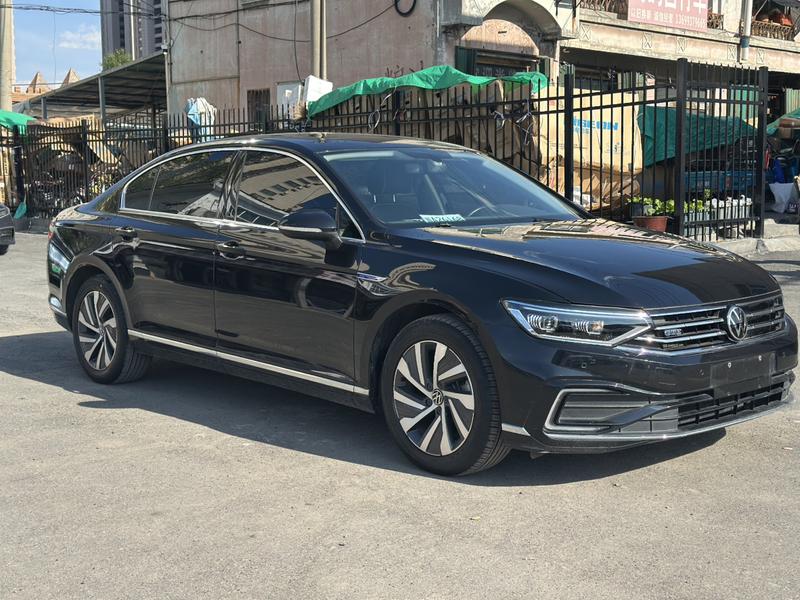 Volkswagen Magotan GTE Hybrid, 2023 — фото 3 из 10