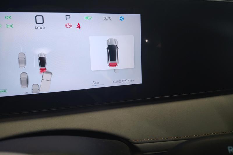 BYD Sea Lion 06 Hybrid/EV, 2025 — фото 8 из 12