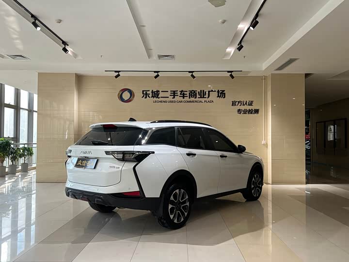 Dongfeng Aeolus Yixuan GS, 2024 — фото 4 из 9