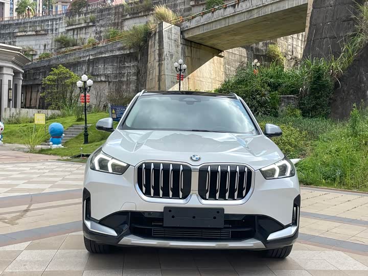 BMW X1, 2023 — фото 2 из 9