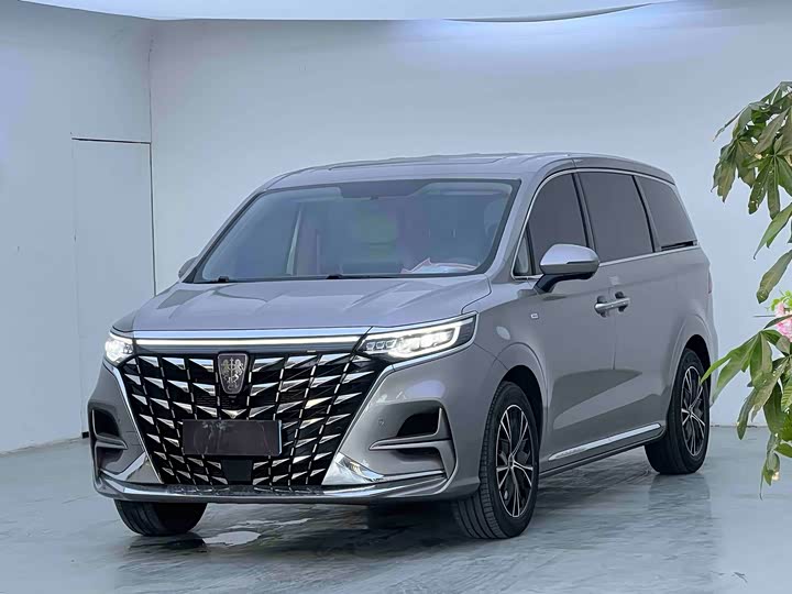 Roewe iMax 8, 2023 — купить в Ярославле под ключ