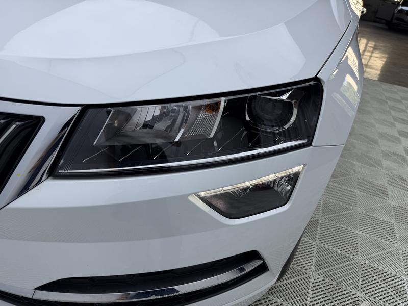 Skoda Karoq, 2023 — фото 7 из 12